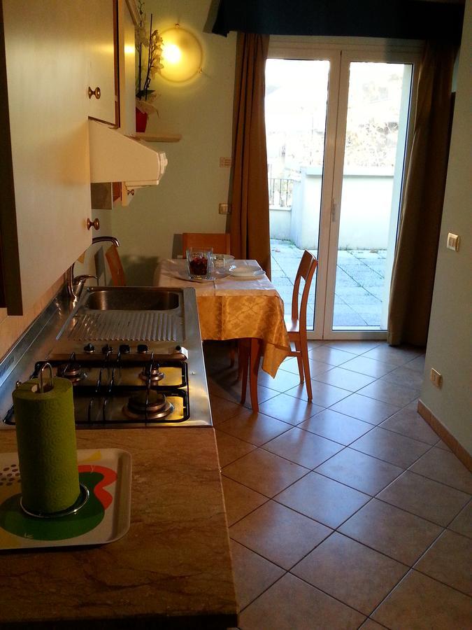 Residenza Melucci Aparthotel Rimini Luaran gambar